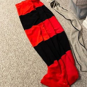 Gap Fleece Scarves (4). Like New.